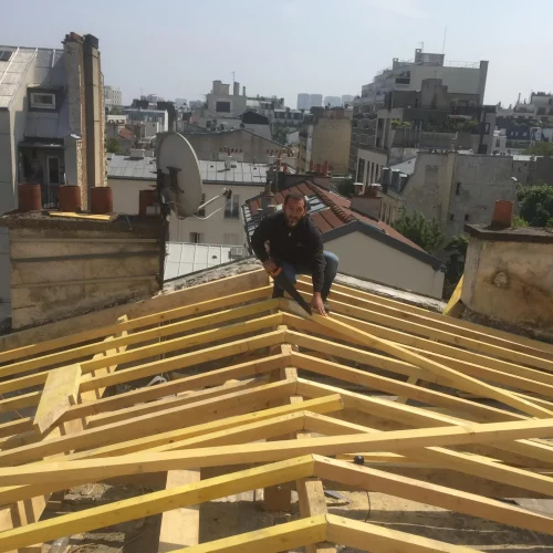 Conception et pose charpente bois maison Hauts-de-Seine 92