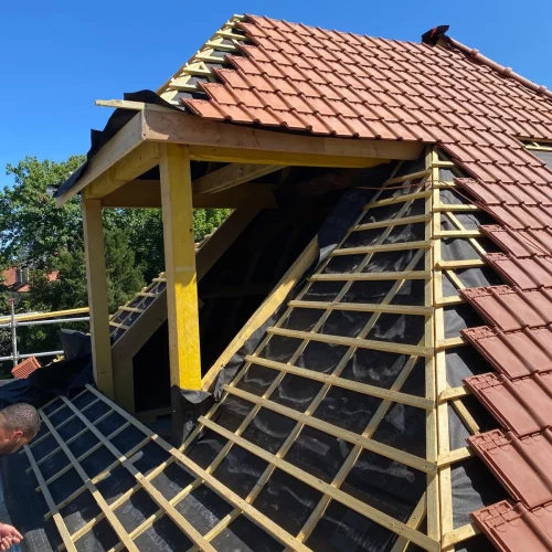 Rénovation de toiture en tuiles Rueil-Malmaison
